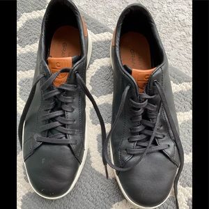 Cole Haan Black Leather Grandpro shoes